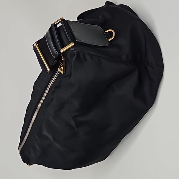 Authentic Prada Vela Tessuto Crossbody Bag - Picture 4 of 16